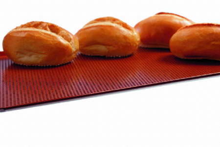 Plaque perfore GN 1/1 en aluminium rouge avec revtement en silicone - 530x325x10 mm