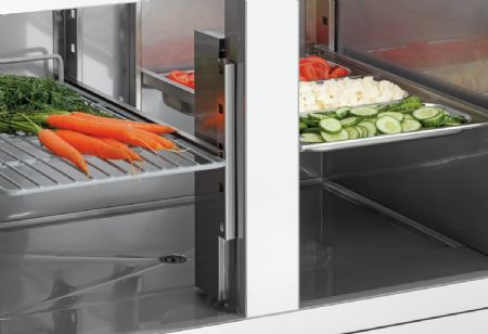 Table desserte réfrigérée Mini 900T2 2 portes vitrées positive 900x700x880 mm - Bartscher - 110256