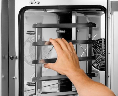 Four mixte lectrique inox  vapeur avec 5 niveaux 2/3 GN - 3.3 kW