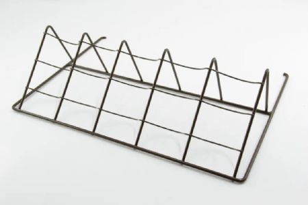 tagre en fil de fer Vin Angled Brown