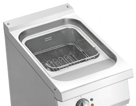 Friteuse professionnelle profondeur 700, L400, 15L, sur pied, Triphasé, 1 cuve, 15 litres, 15 kW - Bartscher - 286917