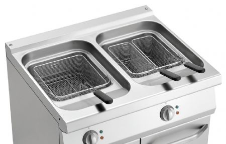 Friteuse professionnelle profondeur 700, L800, 2x15L, Électrique, 30 kW - Bartscher - 286922