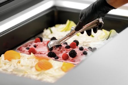 Vitrine  glaces avec 4 bacs 6,5 litres avec couvercle