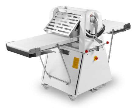 Dérouleuse à pâte sur pied 520 mm épaisseur réglable 0-39 mm 214 tr/min - Combisteel - 7062.0010 Dérouleuse à pâte sur pied 520 mm épaisseur réglable 0-39 mm 214 tr/min - Combisteel - 7062.0010