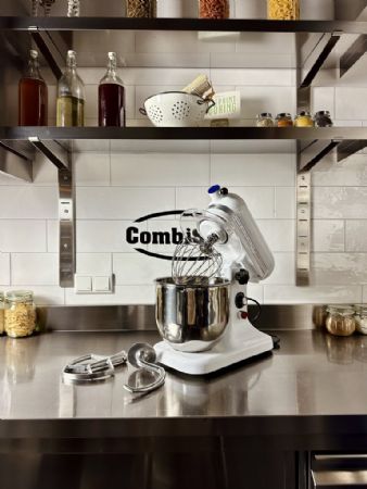 Batteur mélangeur compact 7 litres 0,35 kW - Combisteel - 7062.0200