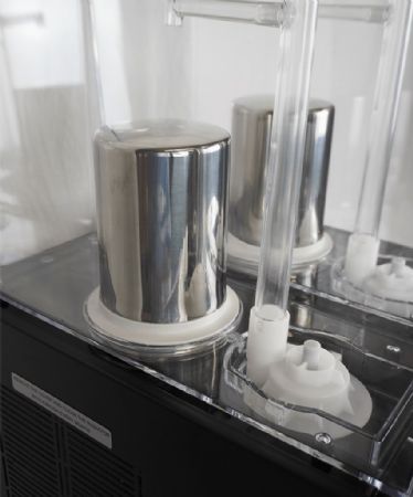 Distributeur de boissons neutres avec 2 cuves de 20 litres