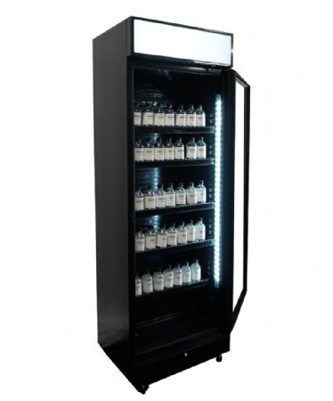R�frig�rateur � boissons noir avec 1 porte vitr�e - 400 litres