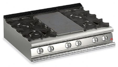 Fourneau à plaque de cuisson de table 4 feux vifs gaz + 1/2 plaque coup de feu - Gamme QUEEN 700 - Baron - 70QTPMG121 Fourneau à plaque de cuisson de table 4 feux vifs gaz + 1/2 plaque coup de feu - Gamme QUEEN 700 - Baron - 70QTPMG121