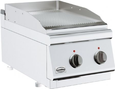 Plaques à snacker pro profondeur 700 Triphasé 3,6 kW - Combisteel - 7178.0245 Plaques à snacker pro profondeur 700 Triphasé 3,6 kW - Combisteel - 7178.0245