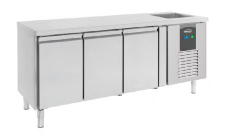 Table desserte réfrigérée 3 portes pleines 580 L positive - Combisteel - 7450.0215