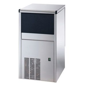 Machine à glaçons professionnelle 29 kg/24 h - Combisteel - 7453.0006
