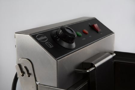 Friteuse à poser petite capacité Monophasé 1x8 L - Combisteel - 7455.1000