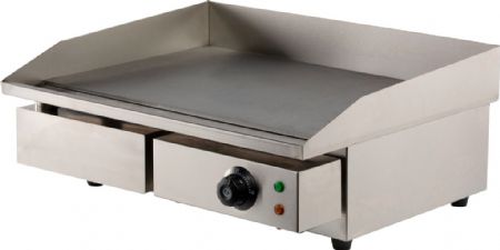 Plaque à snacker monophasé 3 kW à poser en inox surface lisse - Combisteel - 7455.1075 Plaque à snacker monophasé 3 kW à poser en inox surface lisse - Combisteel - 7455.1075