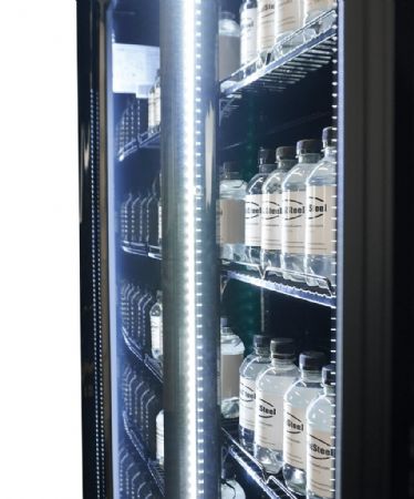 Vitrine murale de supermarché noire 3 portes vitrées positive 1650 mm - Combisteel - 7455.3155