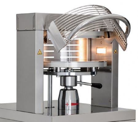 Façonneuse à pizza Triphasé 4,75 kW Ø 330 mm - Combisteel - 7485.0205