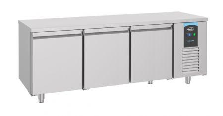 Tour réfrigéré pâtissier 3 portes positif 615 L - Combisteel - 7489.5255 Tour réfrigéré pâtissier 3 portes positif 615 L - Combisteel - 7489.5255