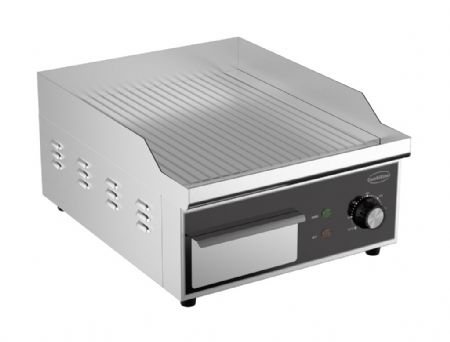Plaque à snacker à poser en inox rainurée Monophasé 2 kW - Combisteel - 7518.0145 Plaque à snacker à poser en inox rainurée Monophasé 2 kW - Combisteel - 7518.0145