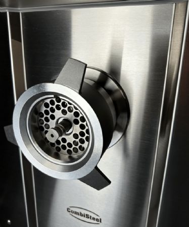Hachoir  viande professionnel triphas en inox - 500 KG/H