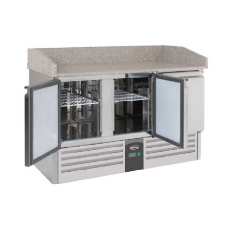 Meuble à pizza inox avec plan en granit et 3 portes allant de +2 à +8°C + saladette 6x1/3 1400mm