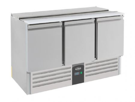 Saladette réfrigérée 3 portes pleines 368 L positive - Combisteel - 7950.0094 Saladette réfrigérée 3 portes pleines 368 L positive - Combisteel - 7950.0094