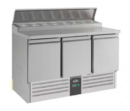Saladette réfrigérée 3 portes pleines 392 L positive - Combisteel - 7950.0100 Saladette réfrigérée 3 portes pleines 392 L positive - Combisteel - 7950.0100