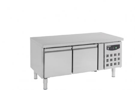 Table de prparation rfrigre 2 portes +2/ +8 C inox - hauteur 650