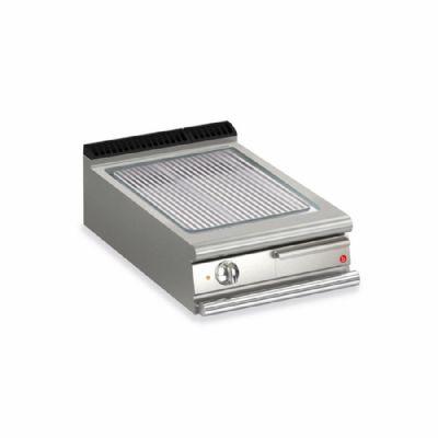 Plancha gaz chrome rainurée inox AISI 304 - dimensions 505x660x250 - puissance 10,5 kW Plancha gaz chrome rainurée inox AISI 304 - dimensions 505x660x250 - puissance 10,5 kW