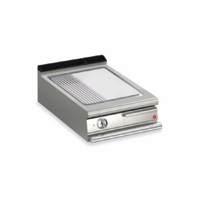 Plancha électrique AISI 430 1/3 striée puissance 10,5 kW - dimensions 600x900x250 mm Plancha électrique AISI 430 1/3 striée puissance 10,5 kW - dimensions 600x900x250 mm