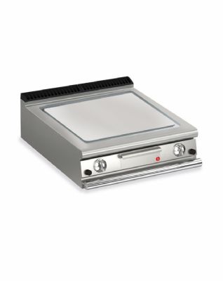 Plancha gaz chrome poli AISI304 - avec surface 800x900x250 mm puissance 14 kW Plancha gaz chrome poli AISI304 - avec surface 800x900x250 mm puissance 14 kW
