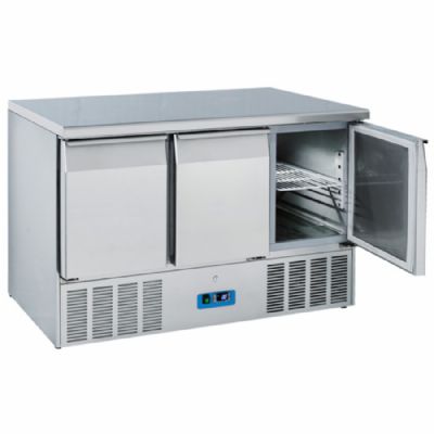 Table froide 3 portes GN 1/1 inox température 0/+8°C Table froide 3 portes GN 1/1 inox température 0/+8°C
