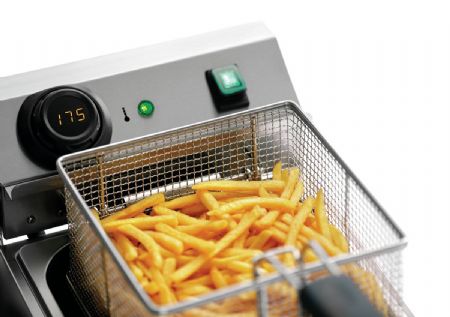 Friteuse A poser petite capacité MDI SNACK III Plus Monophasé 9 L - Bartscher - A162828