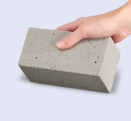 Pierre abrasive pour crêpière - nettoyage optimal Pierre abrasive pour crêpière - nettoyage optimal