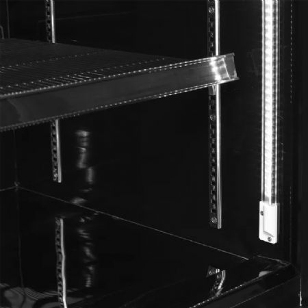 Vitrine noire pro  froid ngatif avec 3 portes vitres  charnires - 1880x710x2003 mm