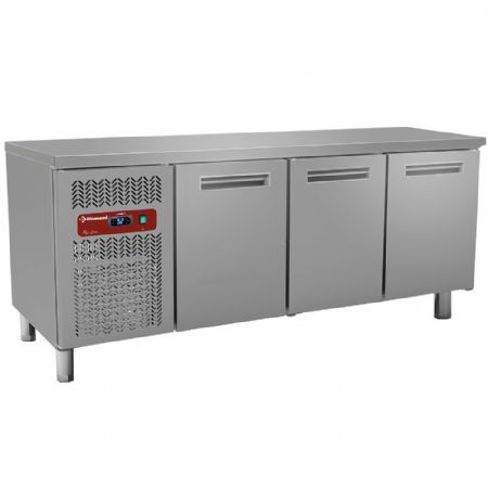 Table desserte réfrigérée ventilée 3 portes pleines 395 L - Diamond Promo - BMIV20/R2 Table desserte réfrigérée ventilée 3 portes pleines 395 L - Diamond Promo - BMIV20/R2