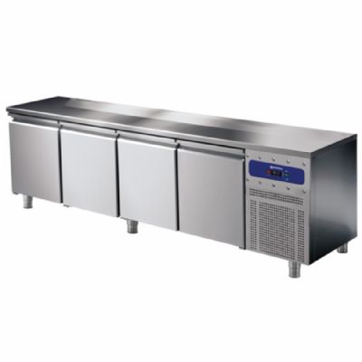 Table froide inox 4 portes - avec plage de température -2/+8°C Table froide inox 4 portes - avec plage de température -2/+8°C