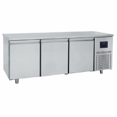 Table froide pâtissière 3 portes plateau inox 600x400 température -2/+8°C Table froide pâtissière 3 portes plateau inox 600x400 température -2/+8°C