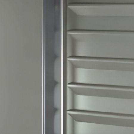 Armoire positive inox fixe GN2/1 avec 3 étagères et 1 porte pleine isolation 60 mm - 645 litres