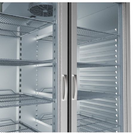 Armoire positive inox fixe GN2/1 avec 3 étagères et 1 porte vitrée isolation 60 mm - 645 litres