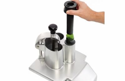 Coupe l�gumes professionnel de table noir triphas� 150kg/h - 375-750 trs/min