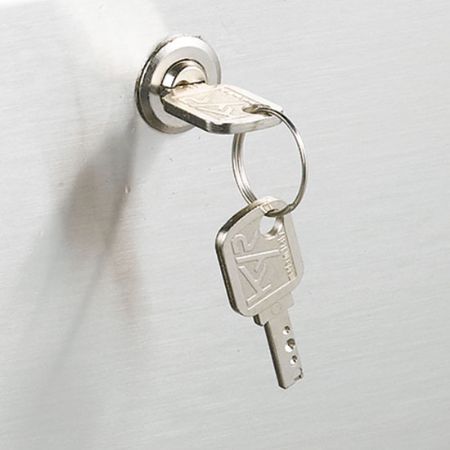 Serrure pour armoires de travail / vier  portes coulissantes ( prciser lors de la commande)
