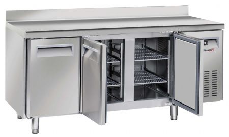 Table desserte réfrigérée avec dosseret 3 portes capacité 259 L - Casselin - CTARD3P