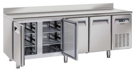 Table desserte réfrigérée avec dosseret 4 portes 345 L - Casselin - CTARD4P