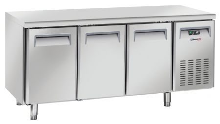 Table négative réfrigérée 3 portes 261 L - Casselin - CTARN3P