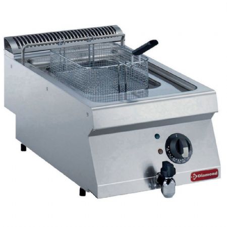 Friteuse cuisine pro profondeur 700 électrique cuve en Y 7 L 5.4 kW éléments extérieurs - Diamond - E17/F74T-N