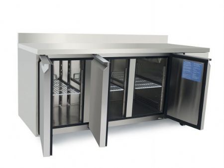 Table réfrigérée GN1/1 négative tropicalisée 3 portes -22/-17 °C avec dosseret