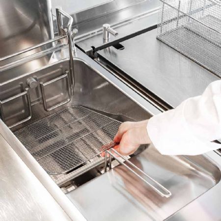 Friteuse cuisine pro profondeur 900 gaz sur armature filtrage automatique de l'huile, relevage automatique et cuisson automatique, numérique, cuve 23 litres - Diamond - G22/F23CFSA4-AC