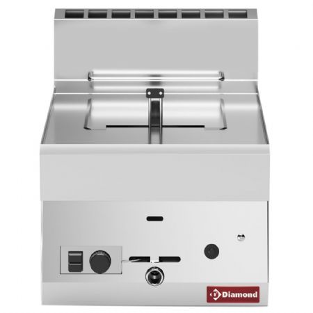 Friteuse cuisine pro profondeur 650 gaz 1 cuve de 8 litres - Diamond Promo - G65/F8-4T-N Friteuse cuisine pro profondeur 650 gaz 1 cuve de 8 litres - Diamond Promo - G65/F8-4T-N