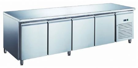Table desserte réfrigérée professionnelle 4 portes positive 553 L - Furnotel - GN4101X