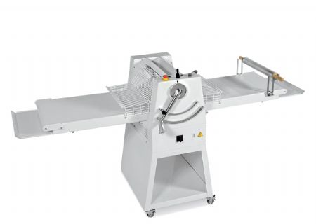 Laminoir à pâte professionnel sur socle 10 kg de pâte par cycle - GGF - GP 600 -1000