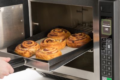 Four micro-ondes combin� convection + micro-ondes monophas� puissance 1400 W